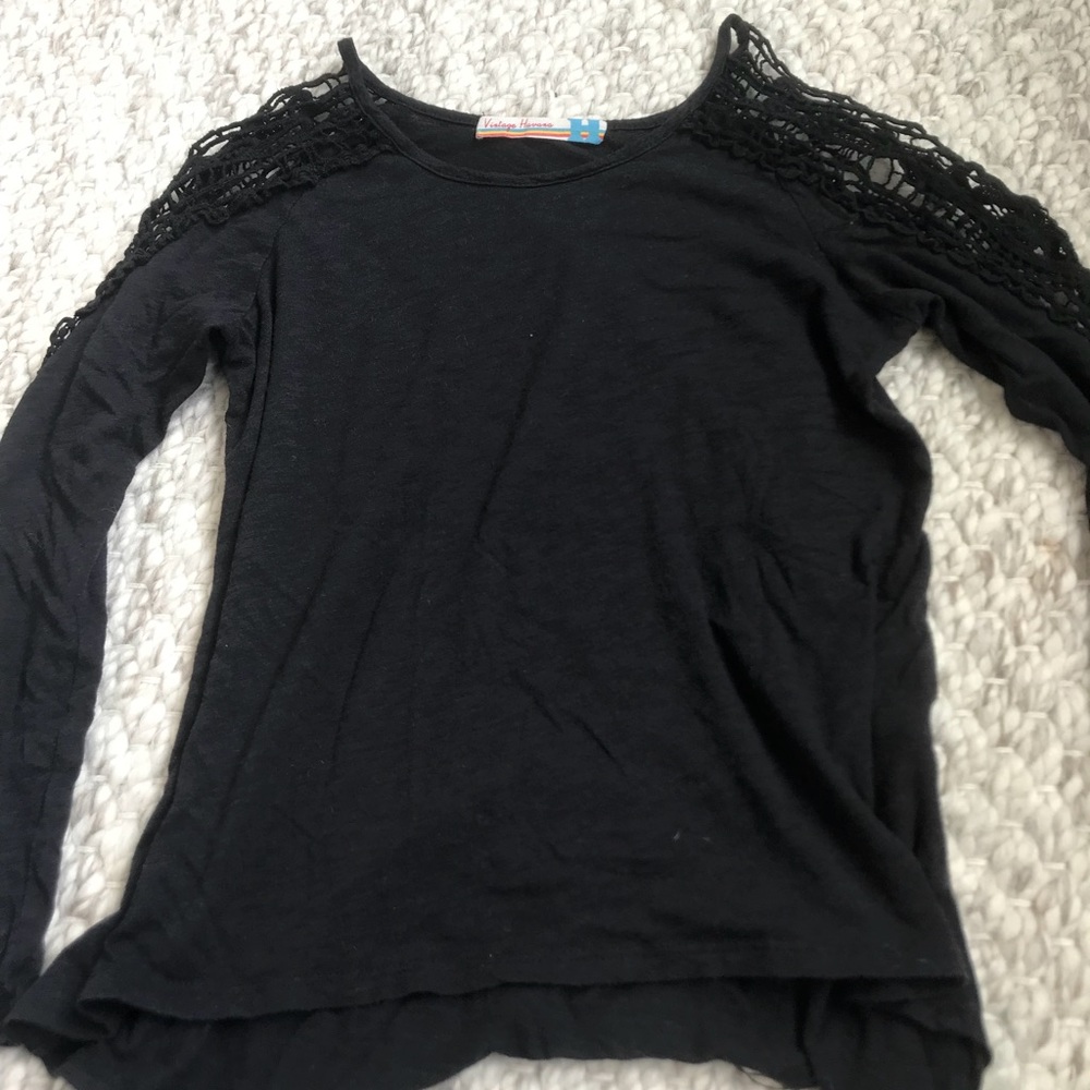Black vintage Havana cold shoulder lace shirt